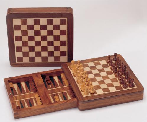 Schach, Dame und Backgammon, magnetisch